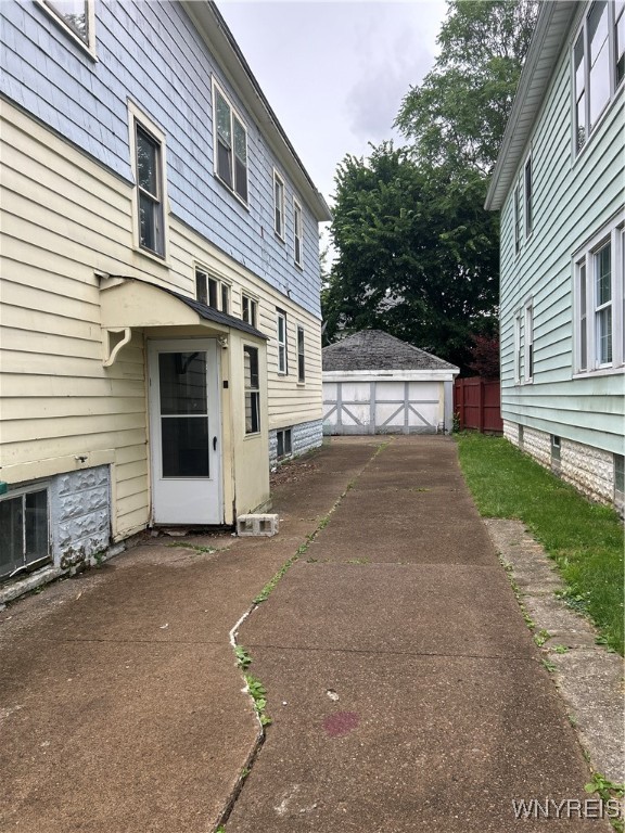16 Lorraine Avenue