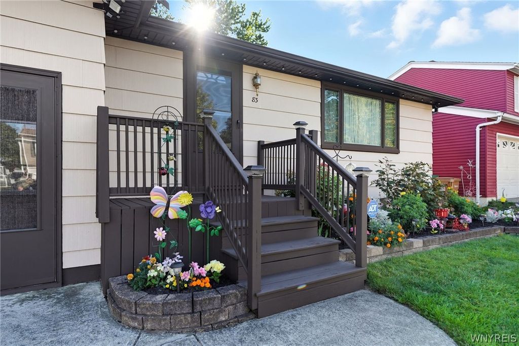 Photo of 83 Danielle Drive, Cheektowaga, NY 14227 (MLS # B1665657)