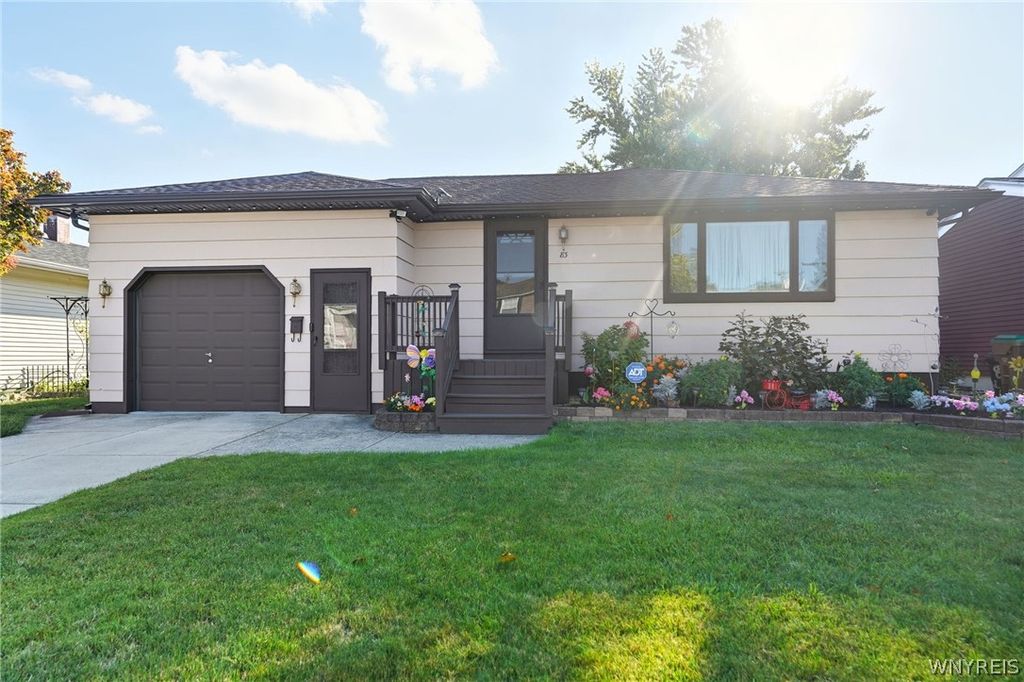 Photo of 83 Danielle Drive, Cheektowaga, NY 14227 (MLS # B1665657)