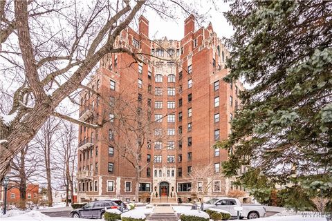 Photo of 800 W Ferry Street #11a, Buffalo, NY 14222 (MLS # B1582064)