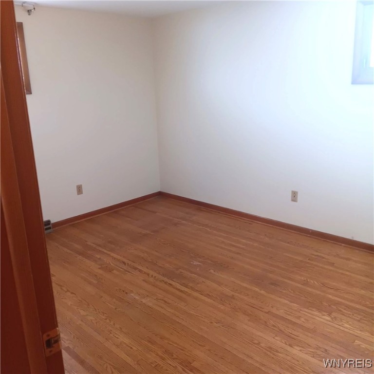 51 Constance Ln Lane, Cheektowaga, New York image 12