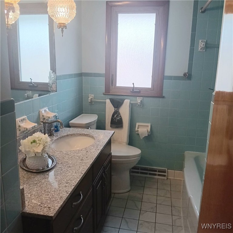 51 Constance Ln Lane, Cheektowaga, New York image 11