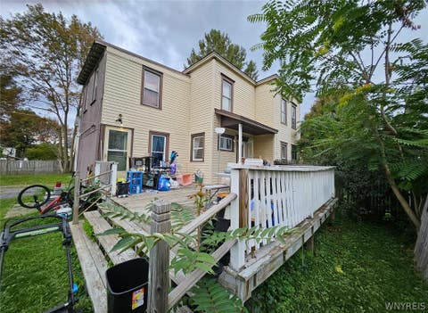 Tiny photo for 108 E Heman Street, DeWitt, NY 13057 (MLS # B1708804)
