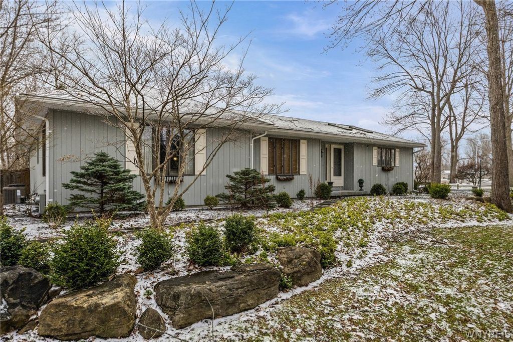 Photo of 216 Naramore Drive, Batavia City, NY 14020 (MLS # B1666312)