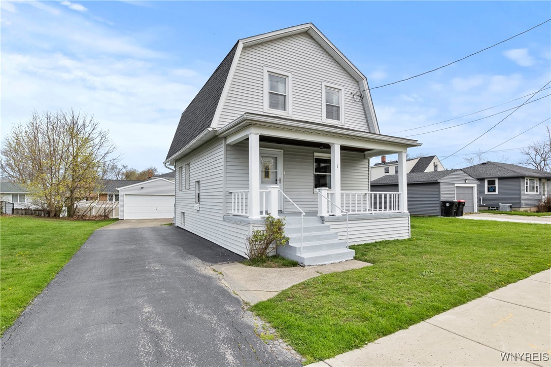 1 Roosevelt Avenue, Lancaster, New York image 1