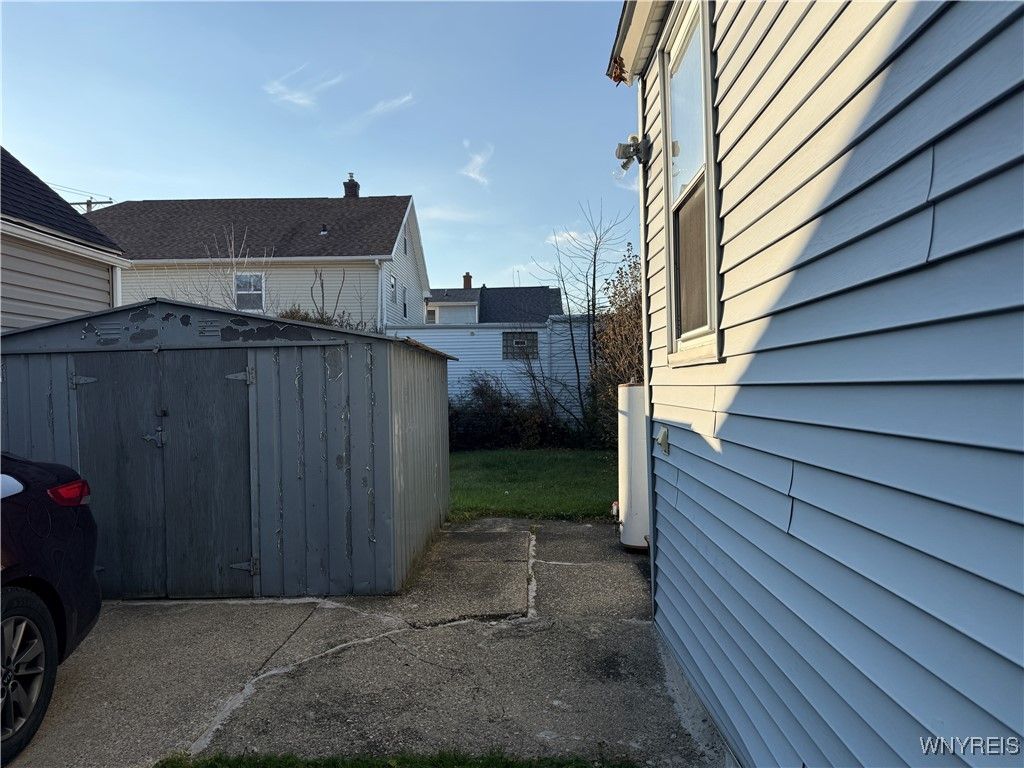 Photo of 194 Halstead Avenue, Cheektowaga, NY 14212 (MLS # B1651861)