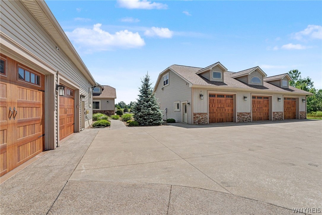 11831 Clarence Center Road