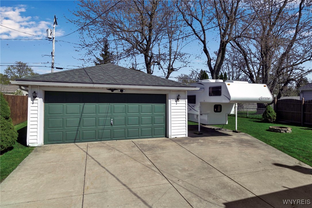 103 Darwin Drive, Lancaster, New York image 14