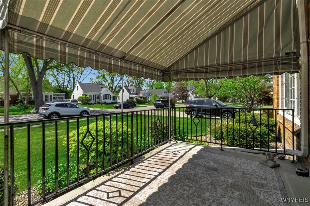 290 Burke Drive, Cheektowaga, New York image 4