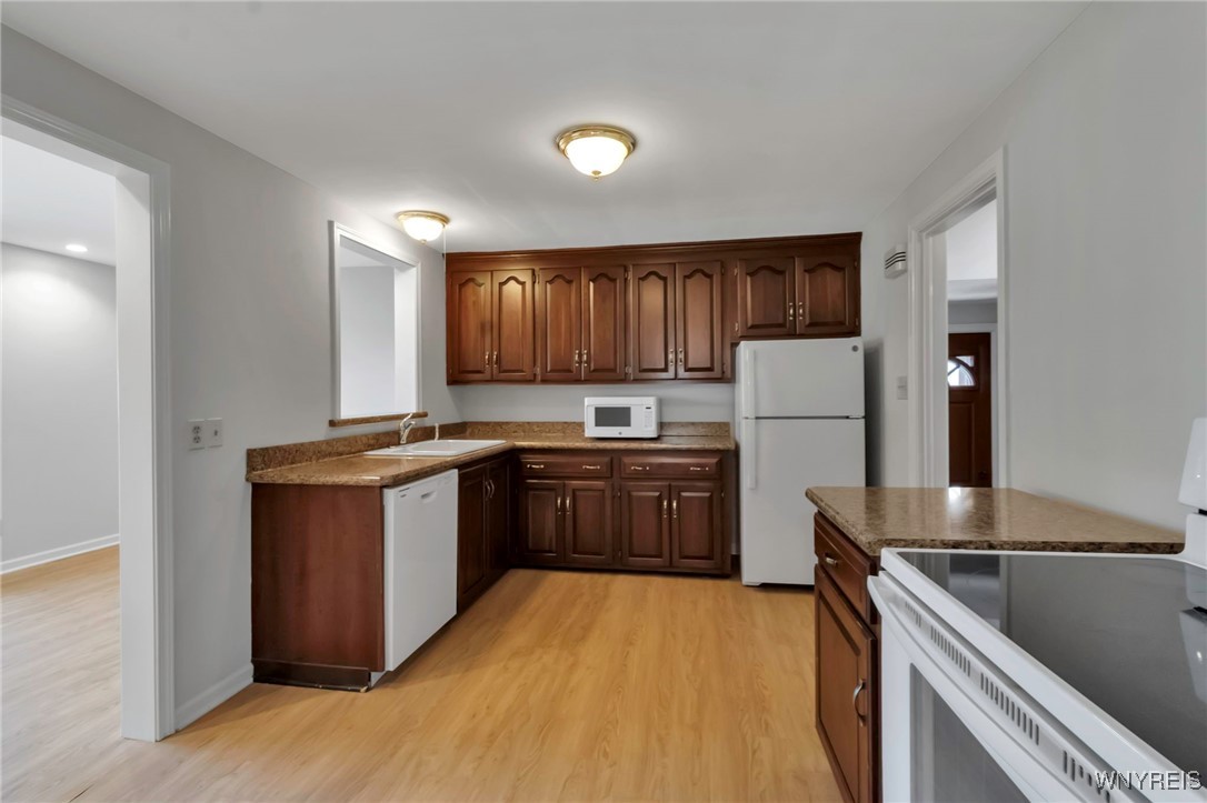 290 Burke Drive, Cheektowaga, New York image 11