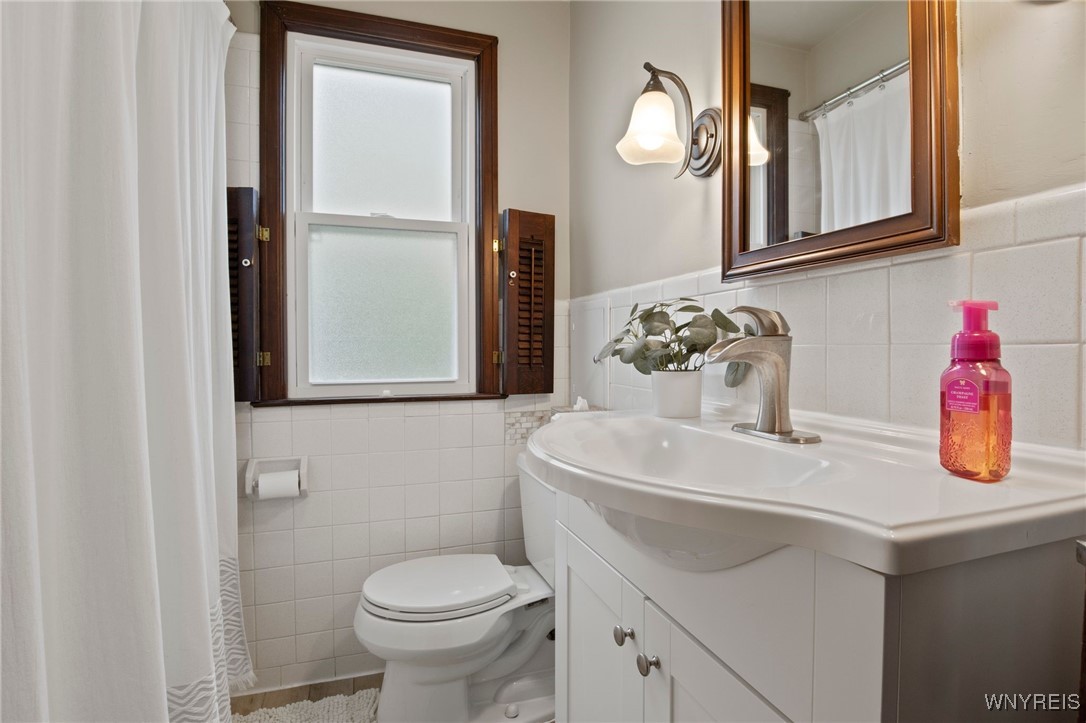 75 Meaford Road, Cheektowaga, New York image 12