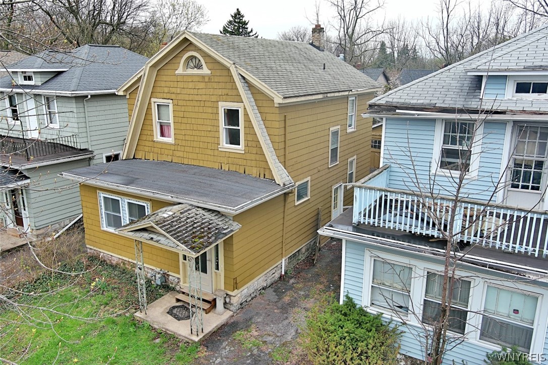 127 W Northrup Place