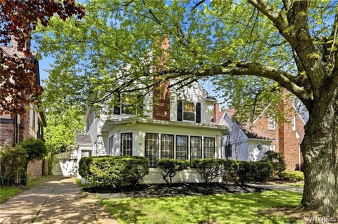 Photo of 382 Starin Avenue, Buffalo, NY 14216 (MLS # B1695115)