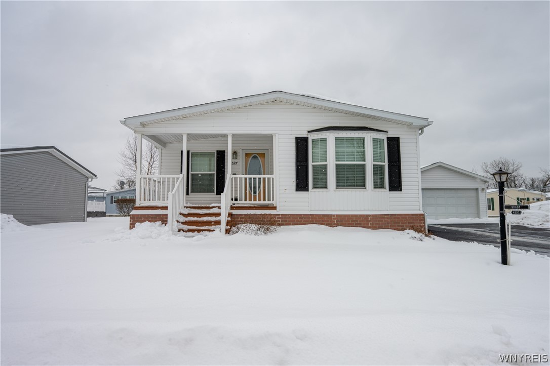 4597 Leytonstone Avenue