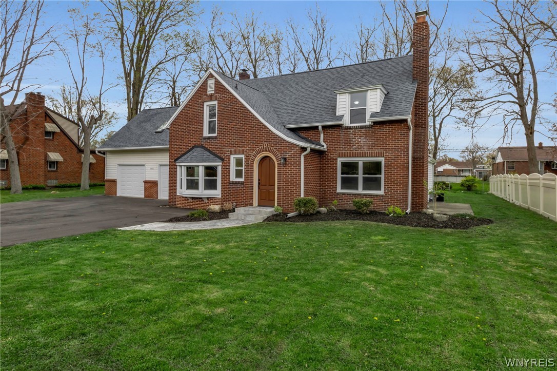 4695 Lake Shore Road