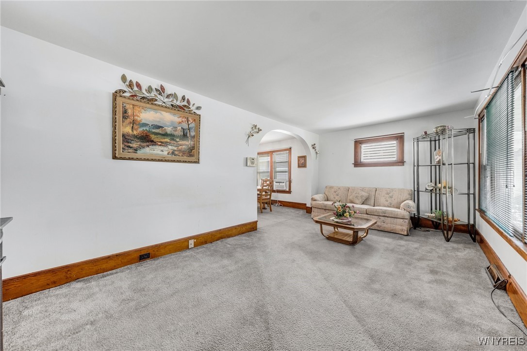 84 Rosedale Street, Buffalo, New York image 7