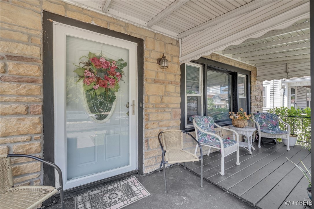 84 Rosedale Street, Buffalo, New York image 2