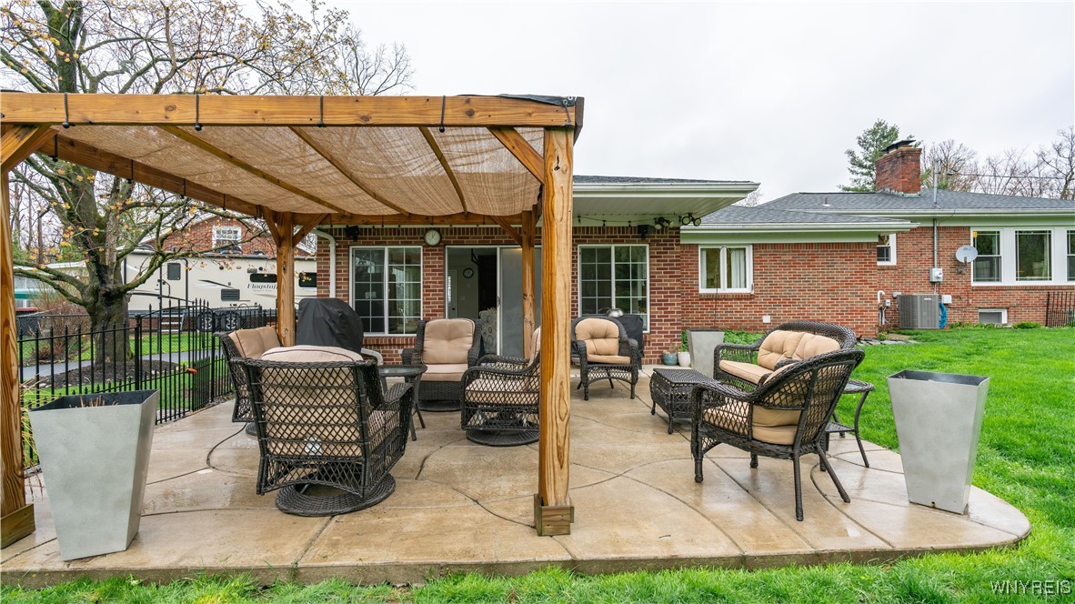 56 Parkdale Drive, Lancaster, New York image 37