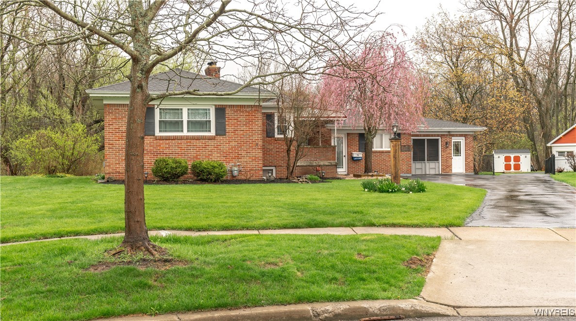 56 Parkdale Drive, Lancaster, New York image 46