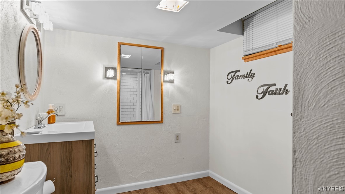 56 Parkdale Drive, Lancaster, New York image 29