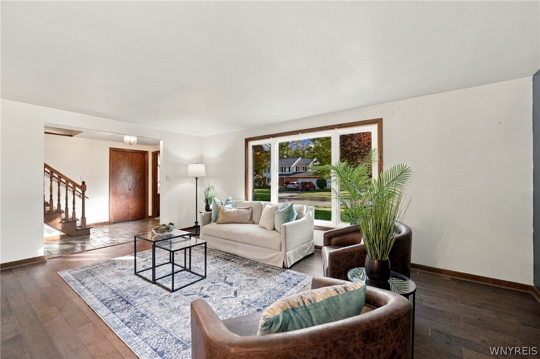 61 Eveningwood Lane