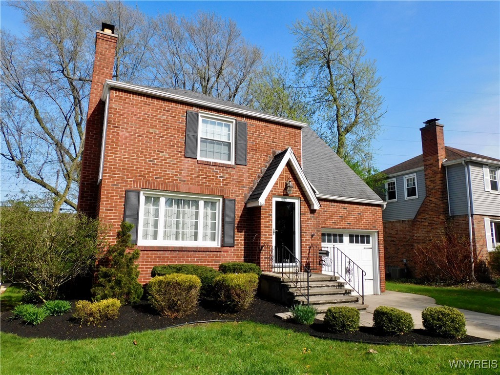 166 Ridgewood Drive