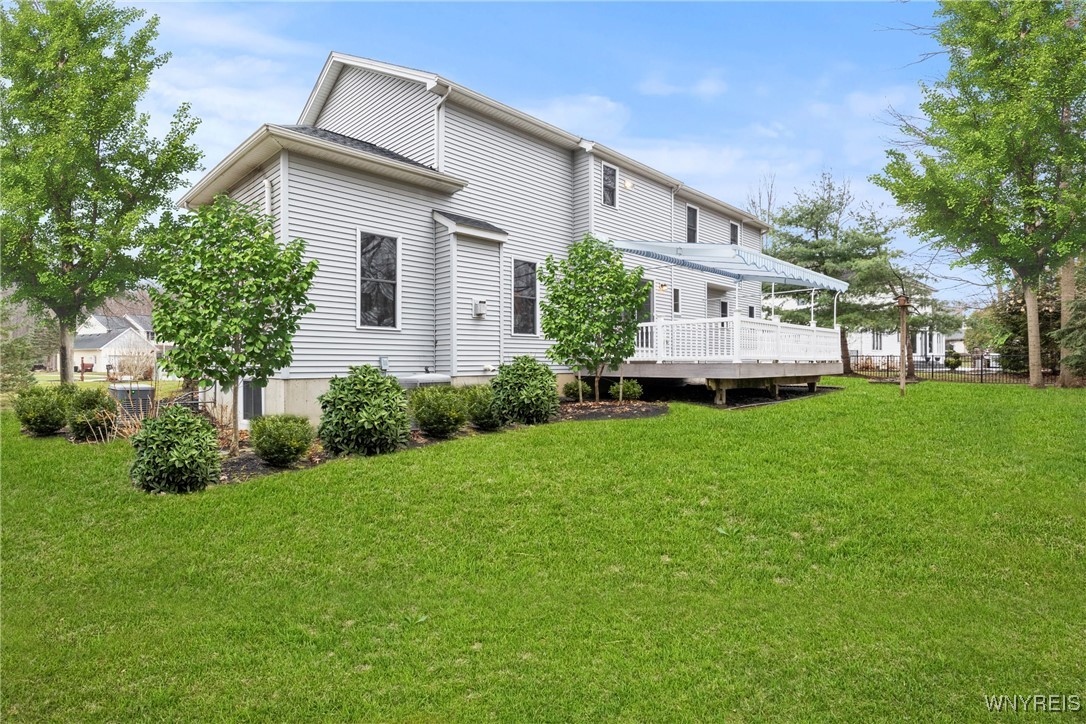 280 Lawrence Woods, Orchard Park, New York image 38