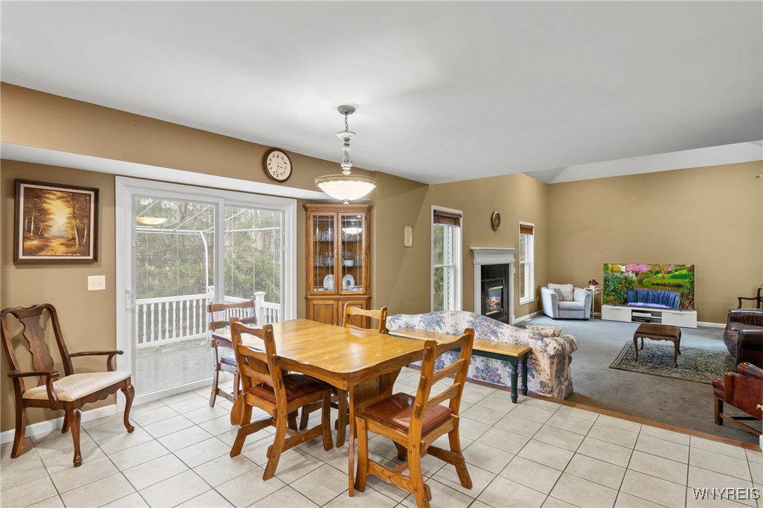 280 Lawrence Woods, Orchard Park, New York image 12