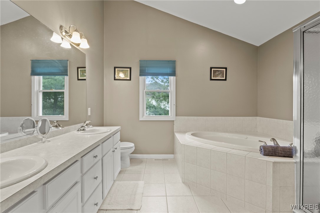 280 Lawrence Woods, Orchard Park, New York image 22