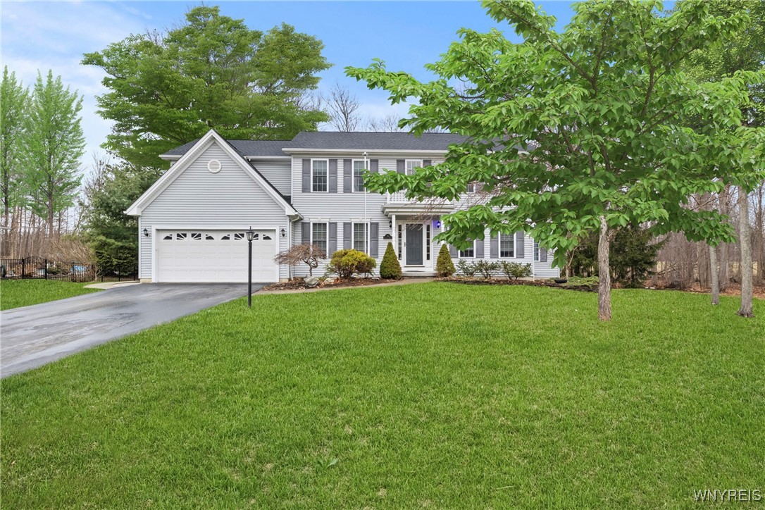 280 Lawrence Woods, Orchard Park, New York image 3