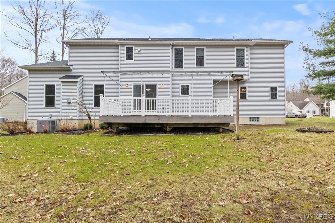280 Lawrence Woods, Orchard Park, New York image 40
