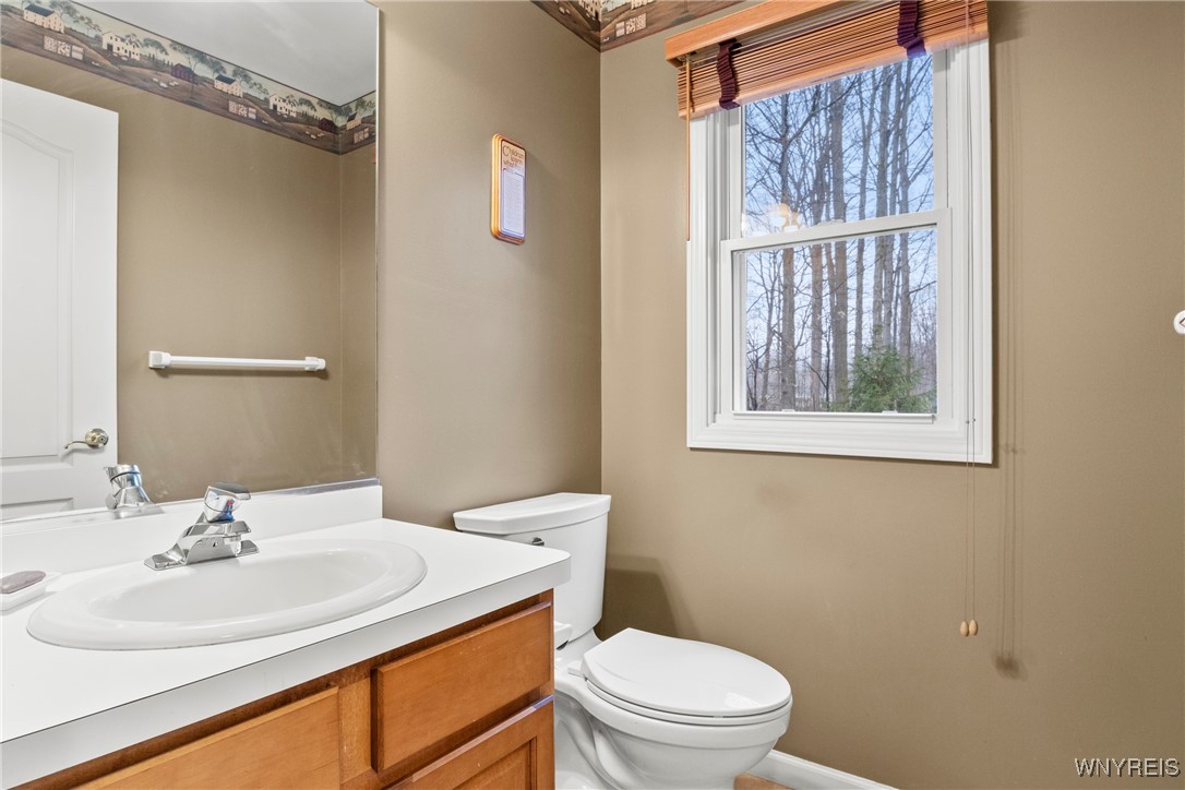 280 Lawrence Woods, Orchard Park, New York image 16
