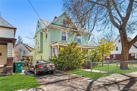 Homes For Sale - 1901 16th Street<br/> Niagara Falls, NY 14305