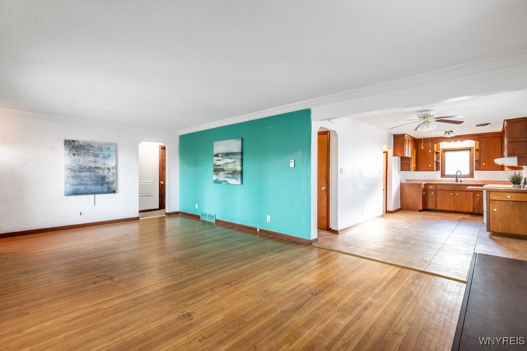 555 80th Street, Niagara Falls, New York image 6