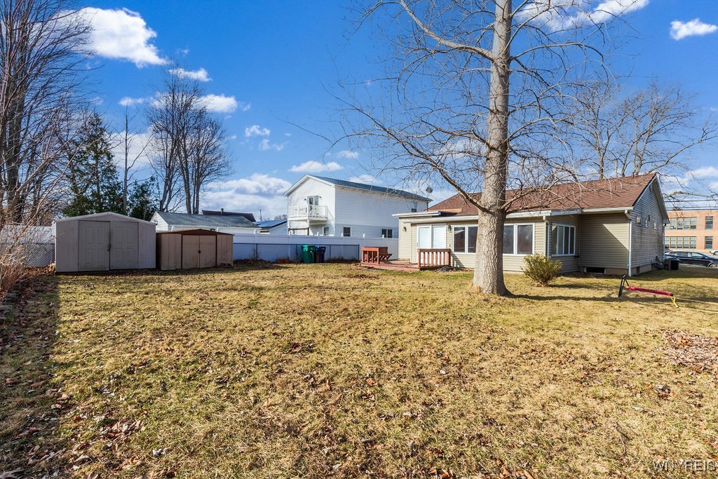 555 80th Street, Niagara Falls, New York image 24