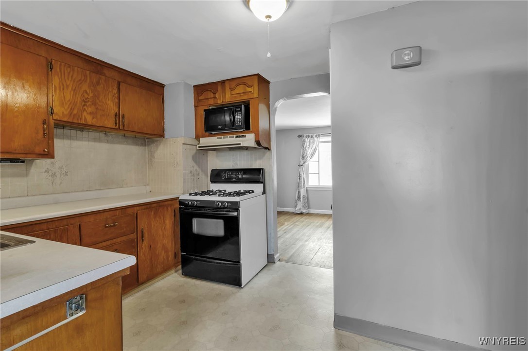 190 Beale Avenue, Cheektowaga, New York image 6