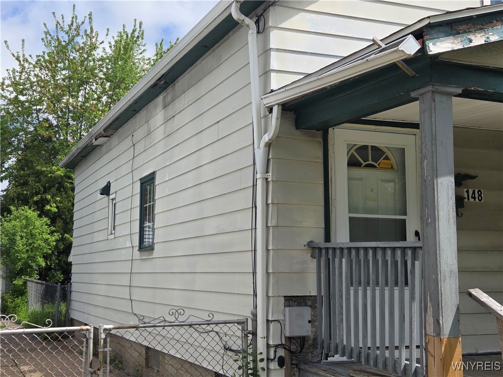 148 Hastings Avenue, Buffalo, New York image 2