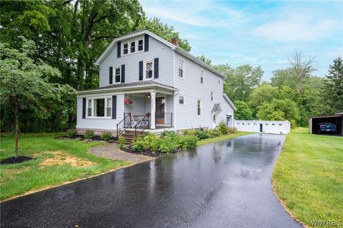 Photo of 8080 Stahley Road, Clarence, NY 14051 (MLS # B1691003)
