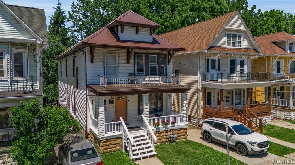 Photo of 28 Geary Street, Buffalo, NY 14210 (MLS # B1694140)