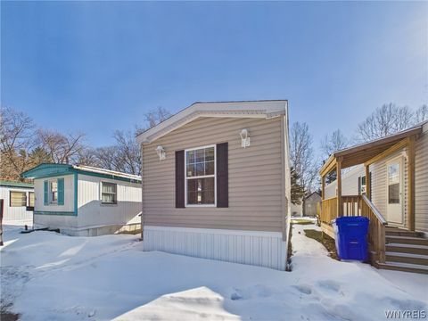 Mobile Home For Sale - 7898 Boston State Road #28<br/> Hamburg, NY 14075