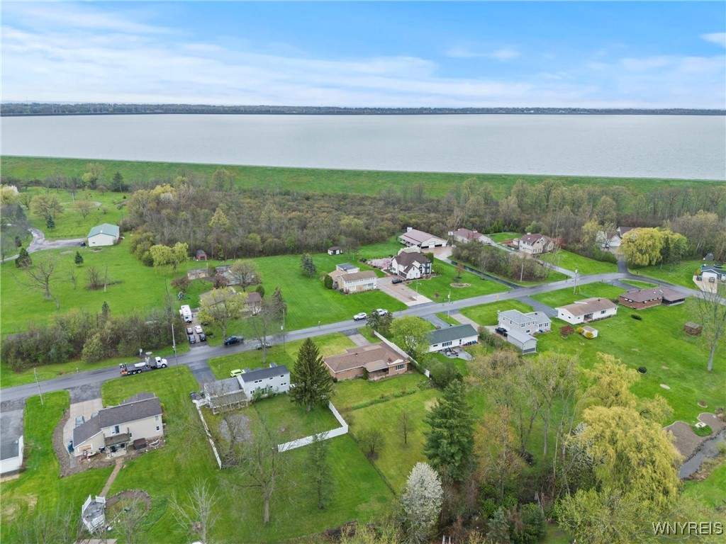 992 N Hewitt Drive, Lewiston, New York image 43