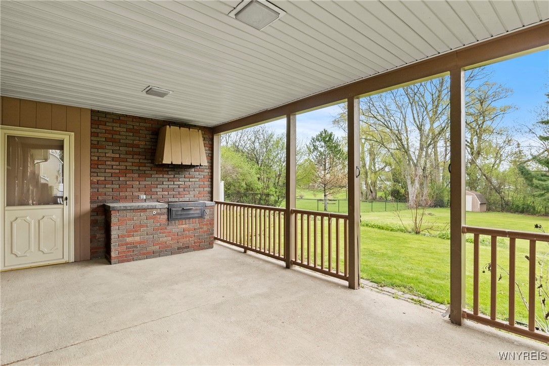 992 N Hewitt Drive, Lewiston, New York image 39