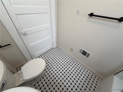 Tiny photo for 180 Richmond Avenue #4, Buffalo, NY 14222 (MLS # B1660207)