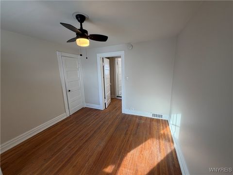 Tiny photo for 180 Richmond Avenue #4, Buffalo, NY 14222 (MLS # B1660207)