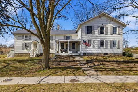 Homes For Sale - 155 S 5th Street<br/> Lewiston, NY 14092