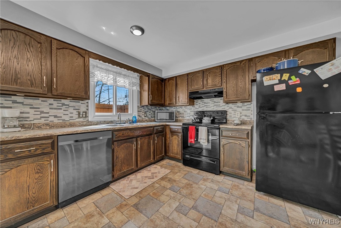 1 Pebble Creek Drive, Cheektowaga, New York image 16
