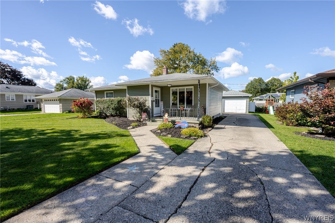 109 Bowen Avenue