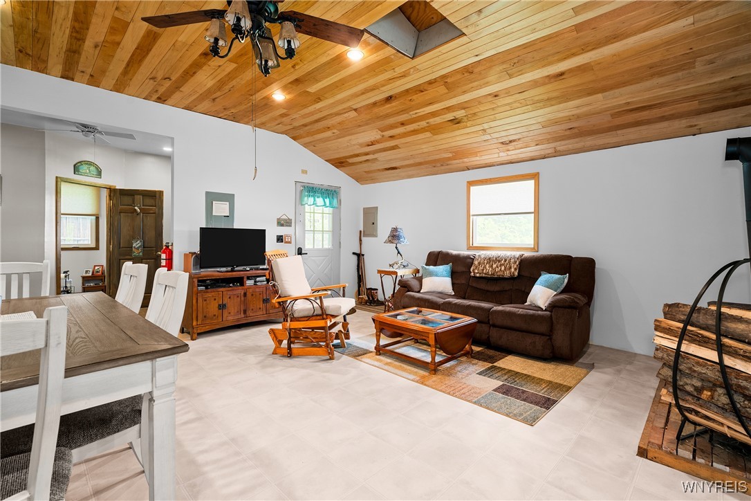 3883 Block Road, Yorkshire, New York image 7