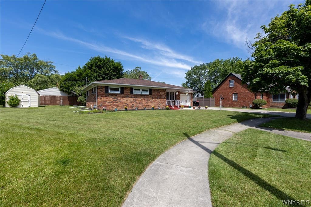 Photo of 143 Norris Avenue, Lancaster, NY 14086 (MLS # B1694168)