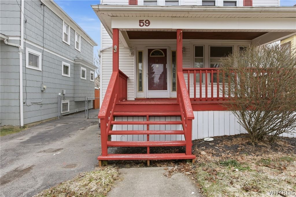 Photo of 59 Hammerschmidt Avenue, Buffalo, NY 14210 (MLS # B1666925)